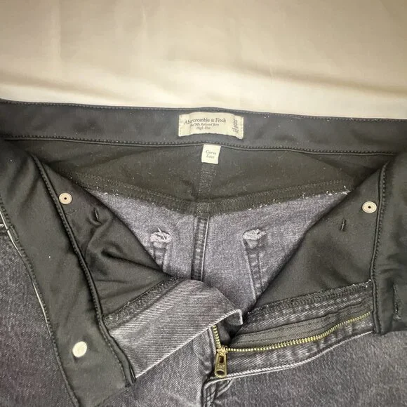 Abercrombie & Fitch '90s Relaxed High Rise Curve Love Jeans Washed Black - Picture 4 of 7